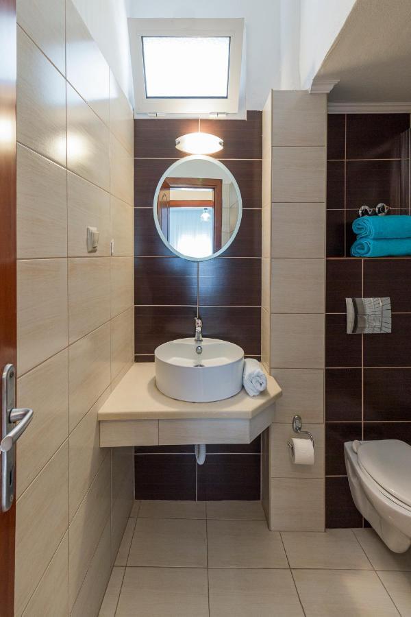 Galini Polyhrono Apartment *